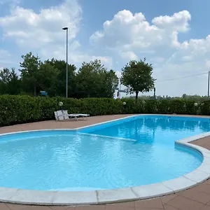  Appartamento La Lanterna - In Con Piscina