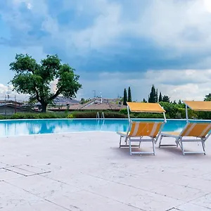  Appartamento Oleandro - Featuring A Private Garden And Access To 5 Pools